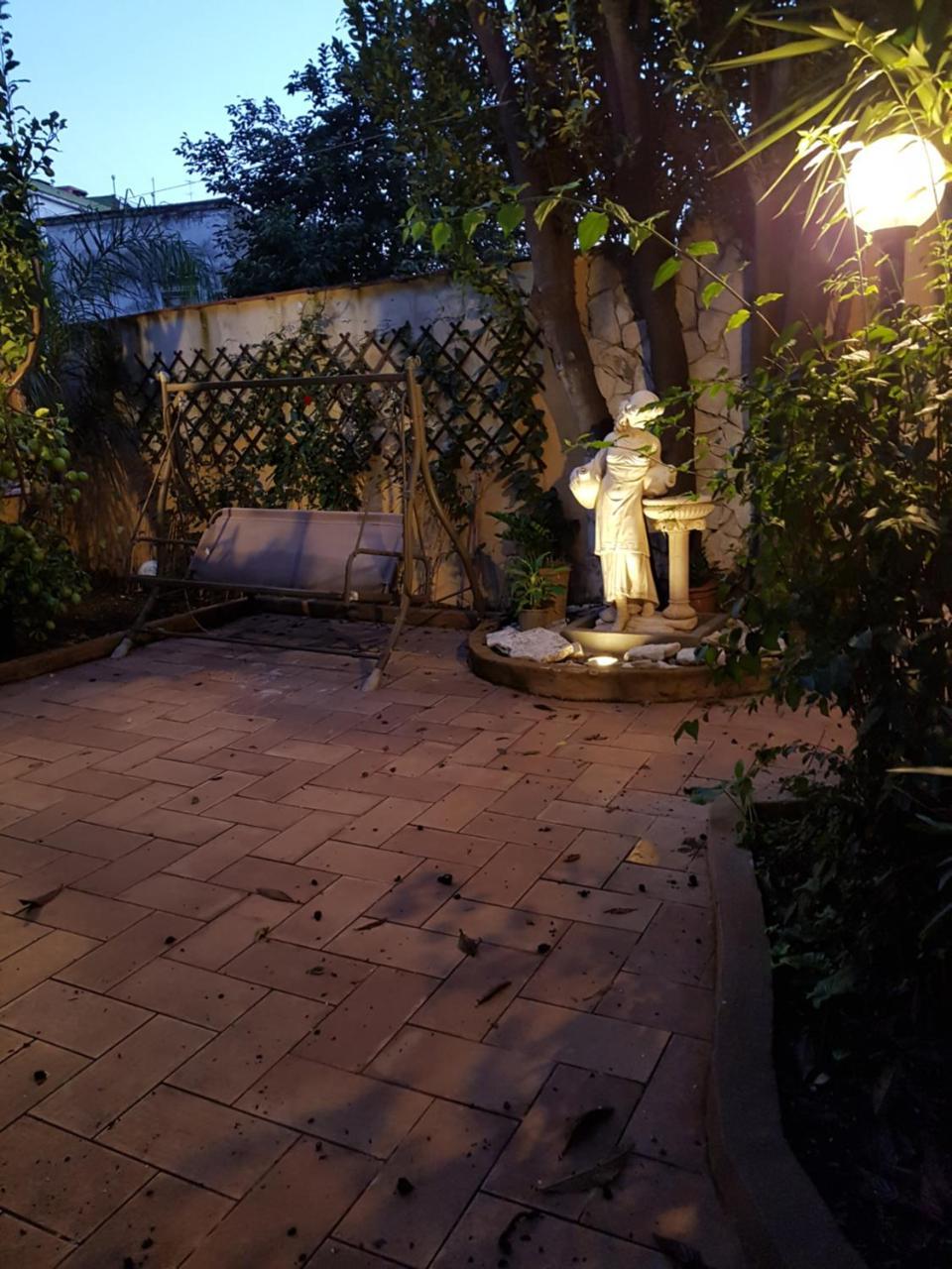 Bed and Breakfast Il Giardino Di Daphne à Naples Extérieur photo